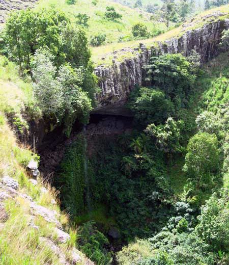 Grottes de Demvôh